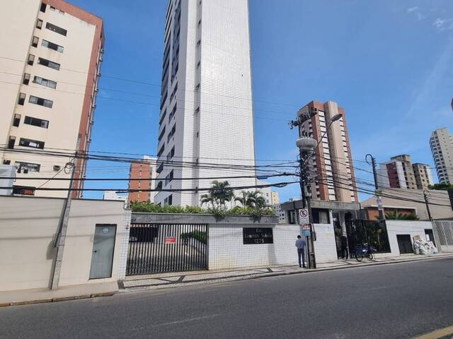 #11 - Apartamento para Venda em Fortaleza - CE